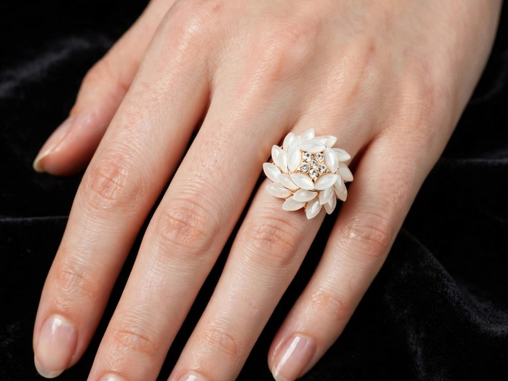 Lumiere Bloom Ring/ cocktail rings