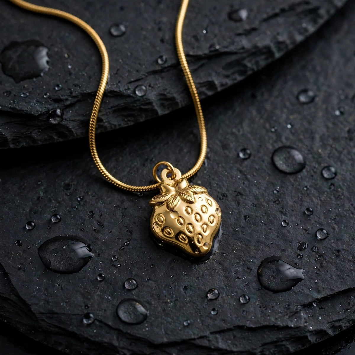 Strawberry pendant necklace